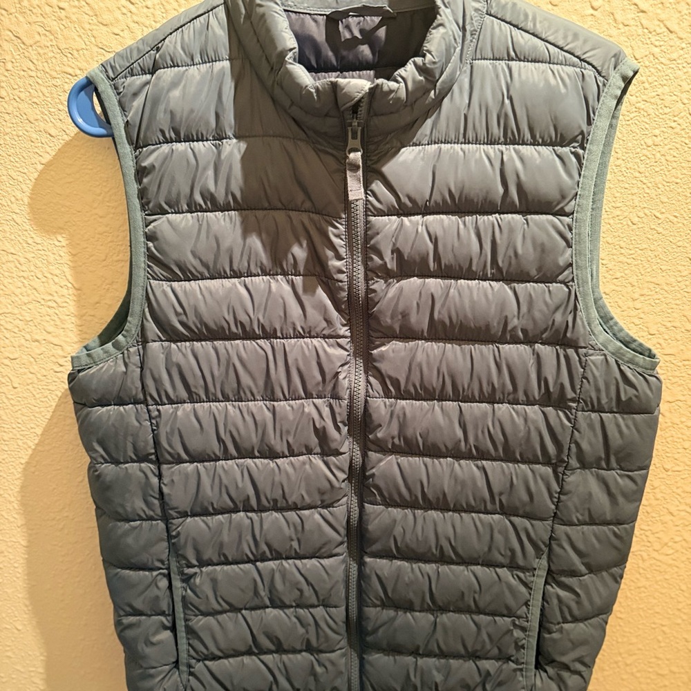 Old Navy Light Blue Puffer Vest